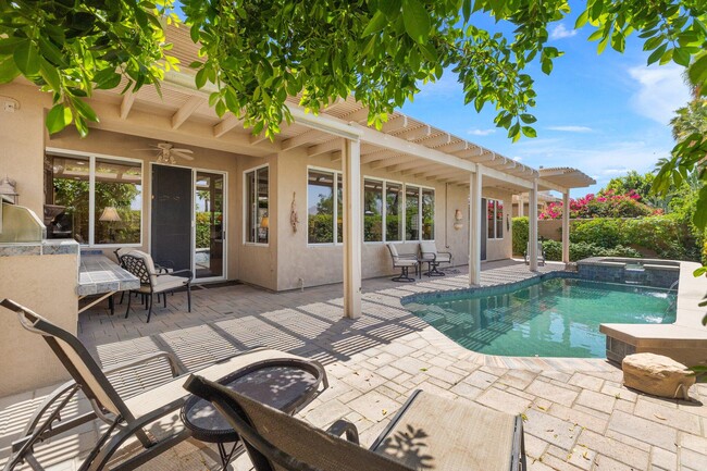 Photo - 44085 Royal Troon Dr House