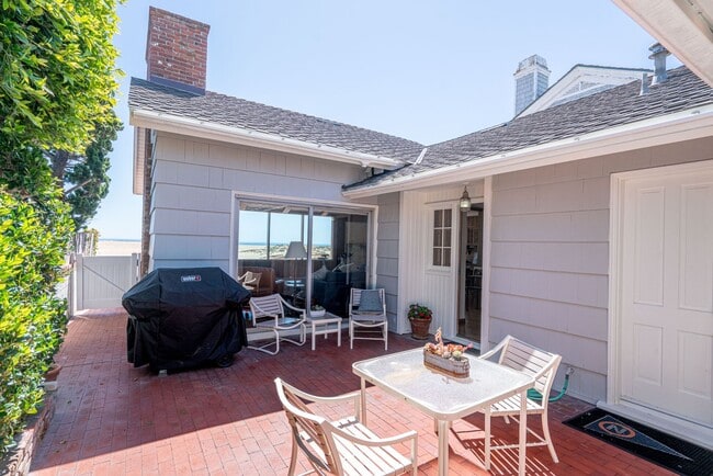 Photo - Winter Lease in Exclusive Peninsula Point Neighborhood. No yearly leases!