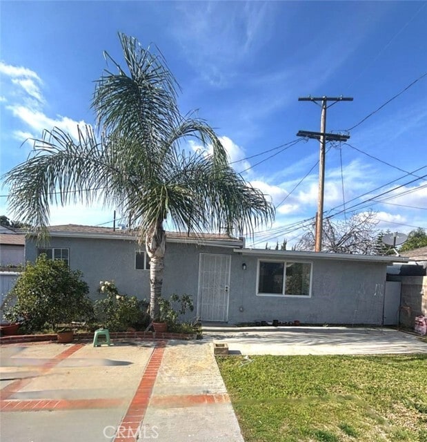 Photo - 8854 Dorrington Ave