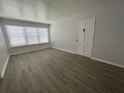 Photo - BEAUTIFUL 1 BEDROOM 1 BATH DOWNSTAIRS UNIT IN SHORT DISTANCE TO BELMONT SHORE Unit 09