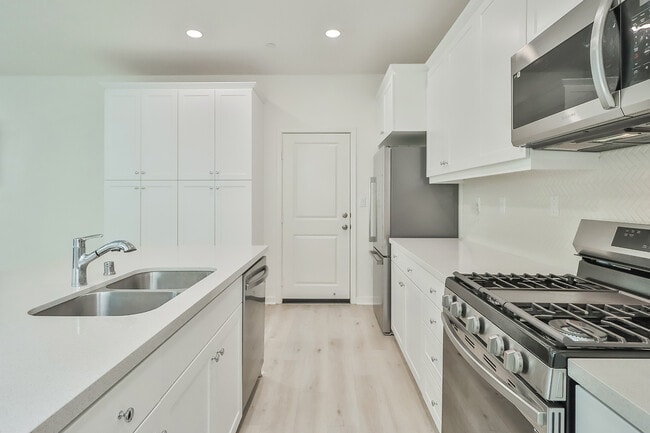 Photo - 3092 Acebo Dr Unit Loft