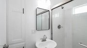 Photo - 230 N Hollywood Way
