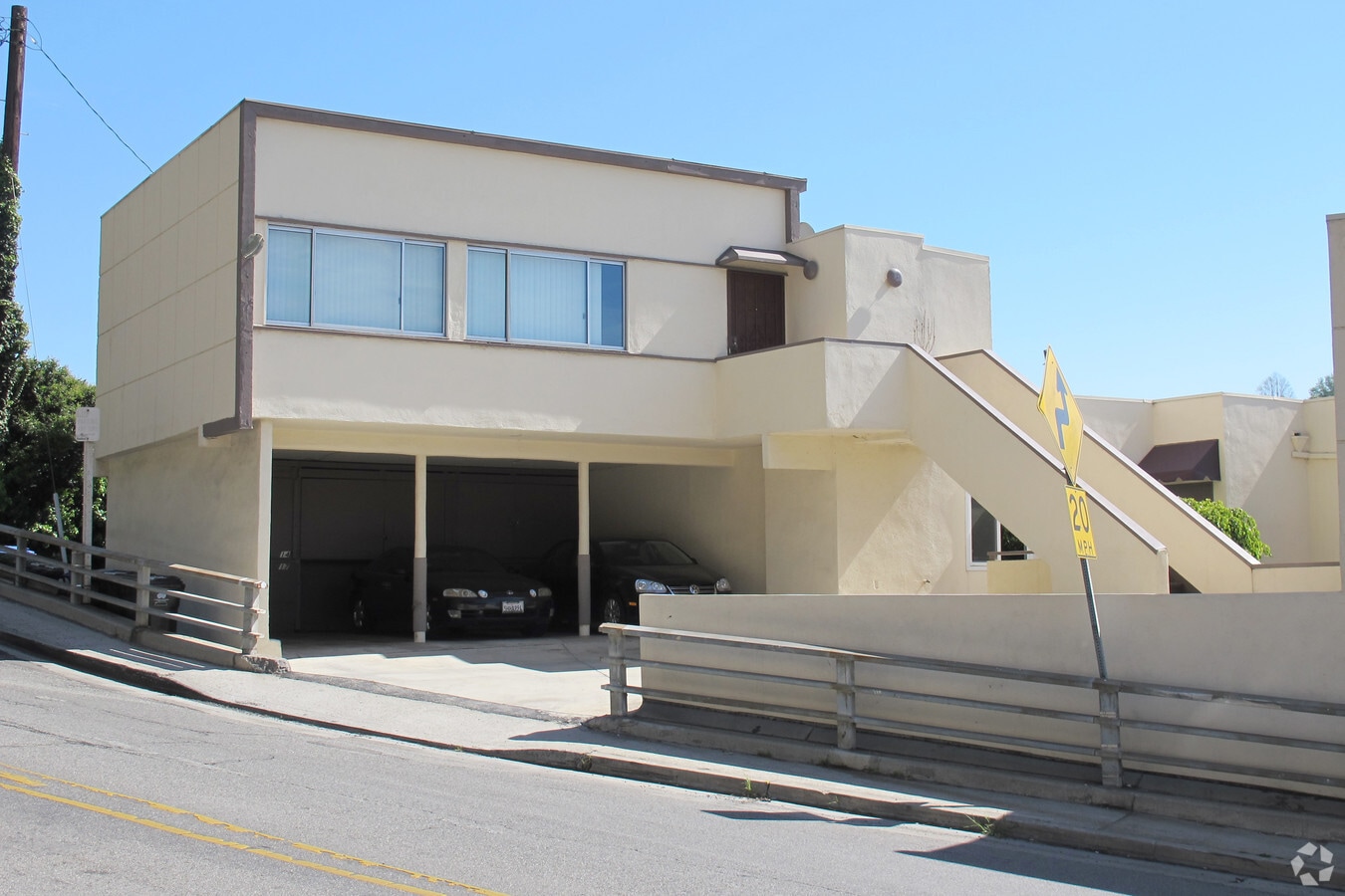 Photo - 134 Chautauqua Blvd Apartments