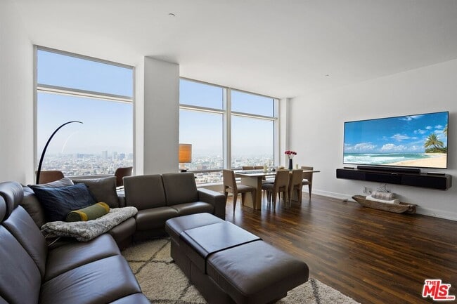 Photo - 900 W Olympic Blvd Unit 39D