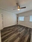 Photo - 625 W 41st Dr
