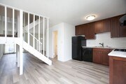 Photo - 5156 Dawes St