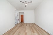 Studio - 300SF - Living Room - 919 S. Manhattan Pl