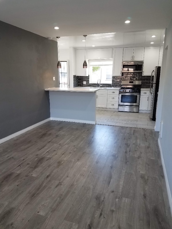 Photo - 1068 W 12th St Unit 0