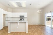 Photo - Lovely, Pristine Single-Story in South Tem...