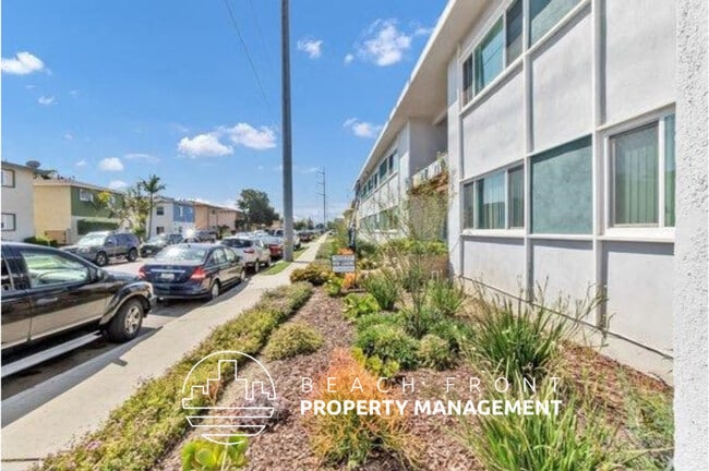 Photo - 11819 Eucalyptus Ave.