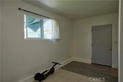 Photo - 170 E Floral Dr