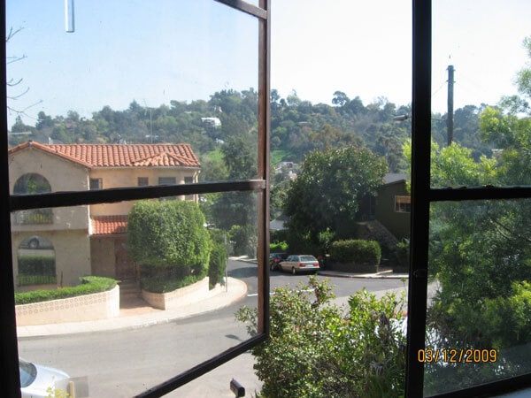 Main room view - 2261 Silver Ridge Ave