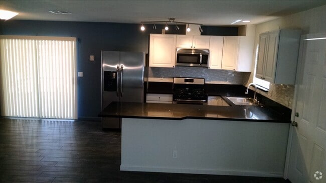 Building Photo - 74426 Maricopa Dr Rental