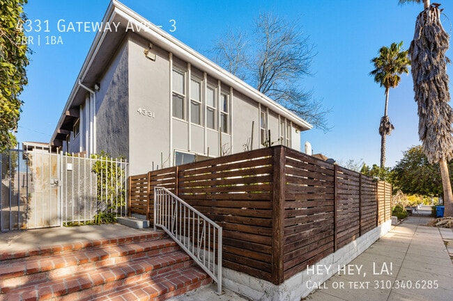 Building Photo - 4331 Gateway Ave Unit 3