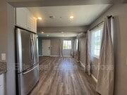 Photo - 6373 Osler St