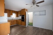 Photo - OPEN HOUSE: 12/6 12:30-1:30PM ~ Pacific Beach 2BR Townhome w/ Parking!