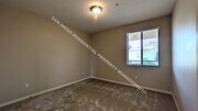 Photo - Bright 1 Bed / 1 Bath Condo in Upscale Com...