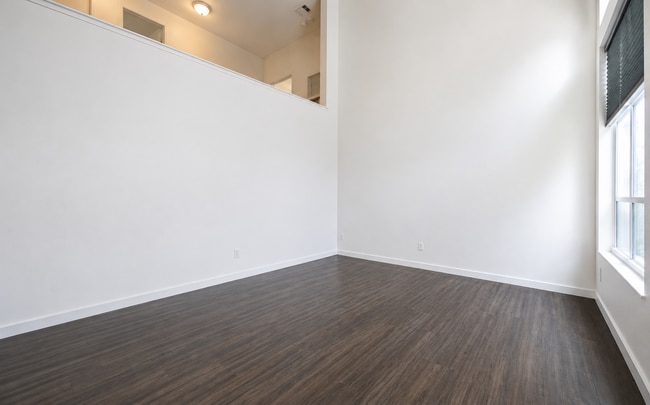 Photo - 678 Colorado Cir