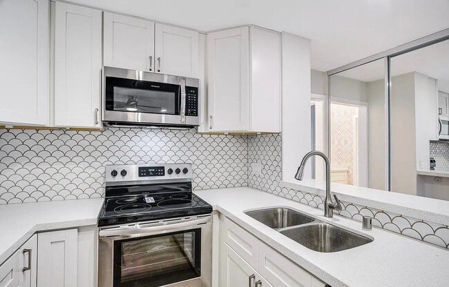 Photo - 4600 Lamont St Unit 4-122