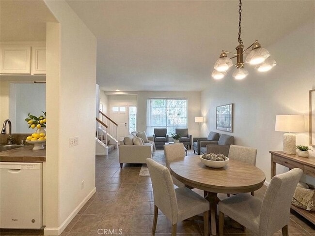 Photo - 32 Tradewinds