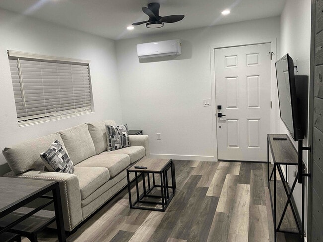 Photo - 1788 Shadewood Ln