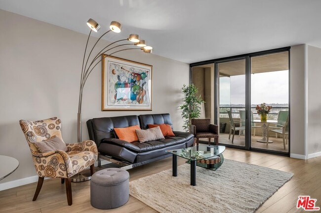 Photo - 4314 Marina City Dr Unit 424