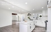 Photo - 6550 Perth Pl