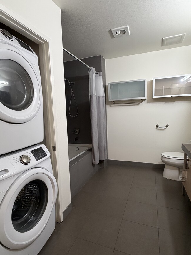 Photo - 1234 Wilshire Blvd Unit 115