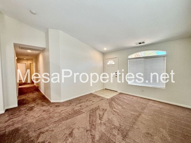 Photo - 15976 Elkins St