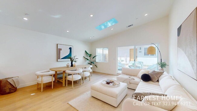 Photo - 6441 Satsuma Ave