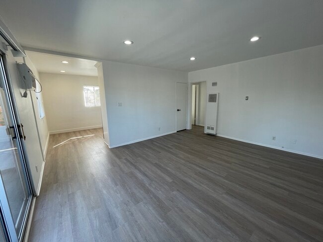 Photo - 3633 Kelton Ave Unit 3