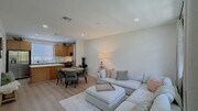 Photo - Beautiful Tri-Level 3BD/2BA Townhome in Greystone at Eastlake – Eastlake Chula Vista