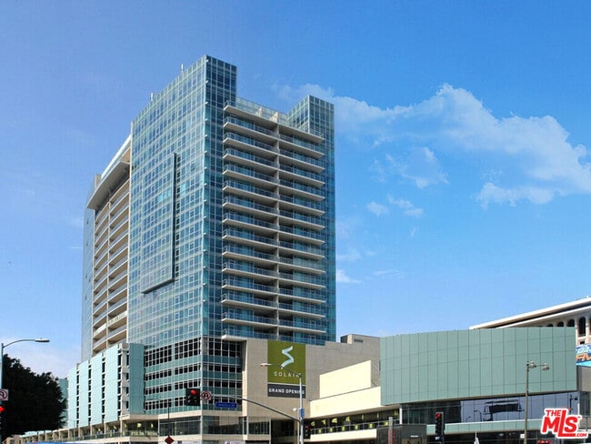 Building Photo - 3785 Wilshire Blvd Unit 1510