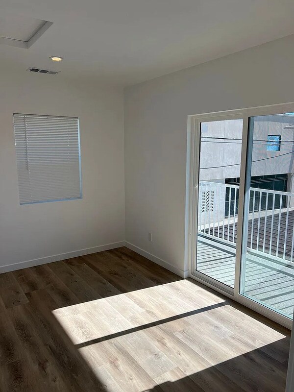 Photo - 2228 Conquista Ave