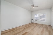 Studio - 300SF - Living Room - 919 S. Manhattan Pl