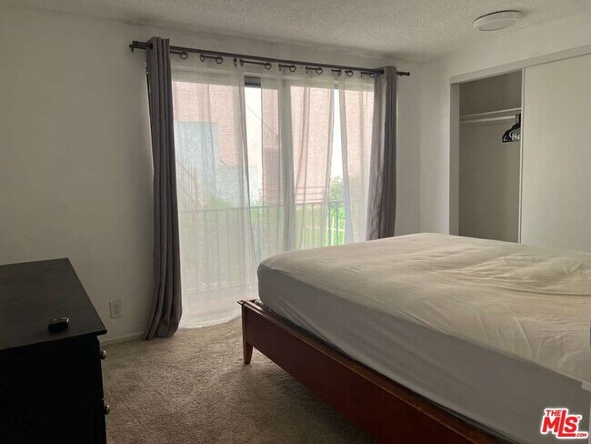 Photo - 931 New Depot St Unit 12