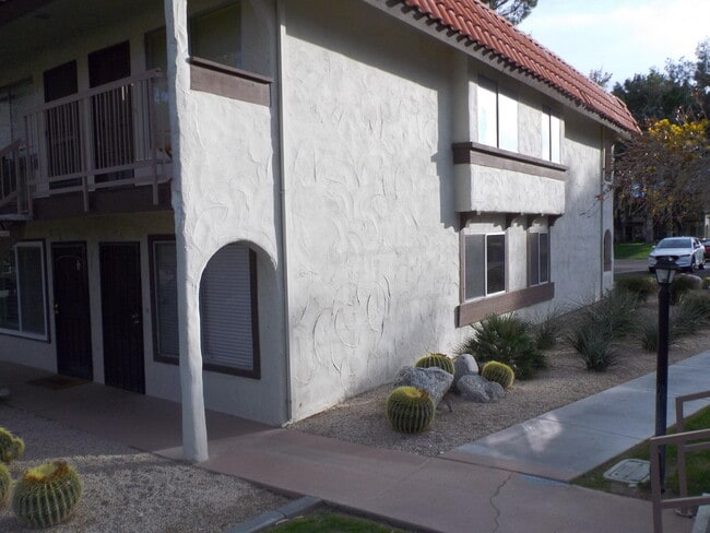 Building Photo - 9651 Spyglass Ave Unit 13