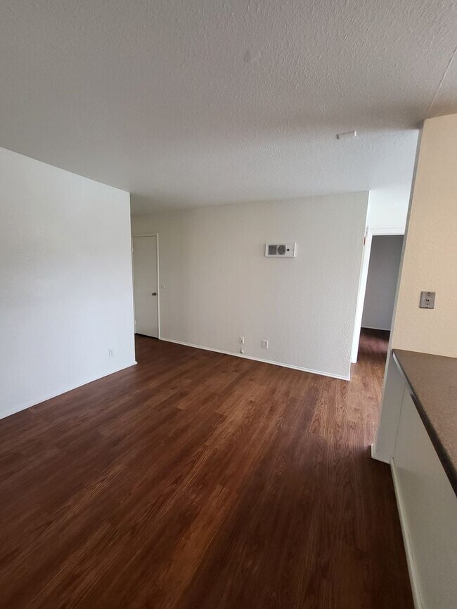 Photo - Central location and great price