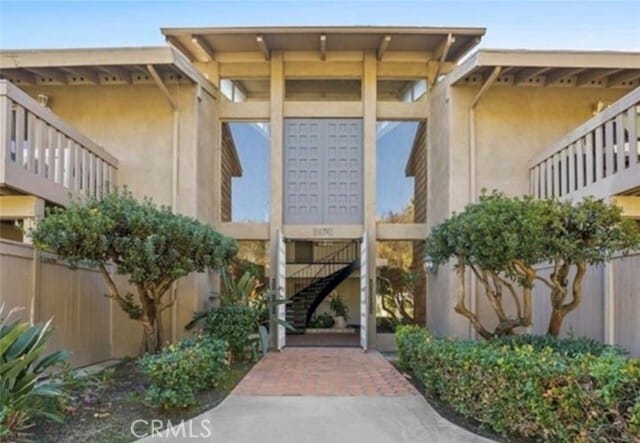 Building Photo - 28741 Via Las Flores Unit 337