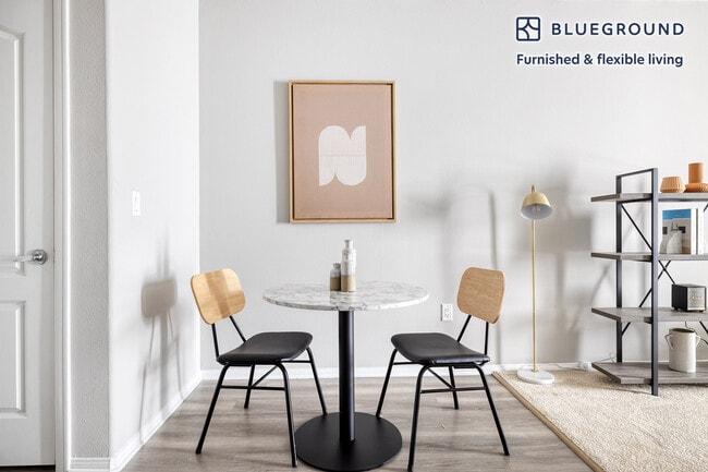 Photo - 5535 Westlawn Ave Unit FL2-ID647