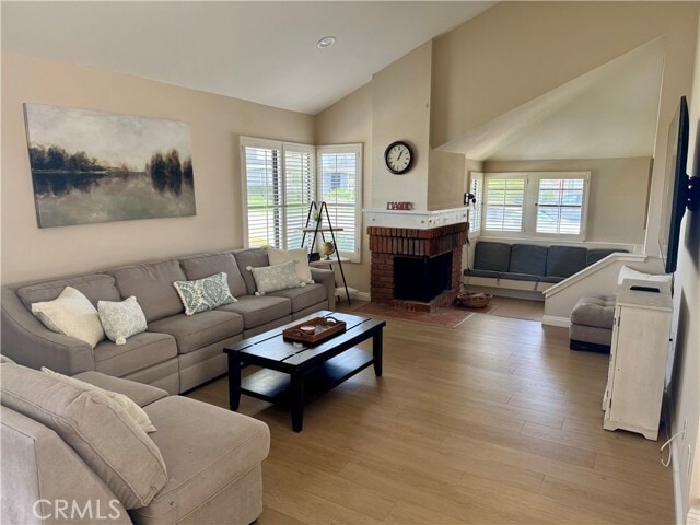 Photo - 17 Fallbrook