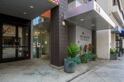 Mayfair Entrance - Mayfair Residences at Santa Monica Beach