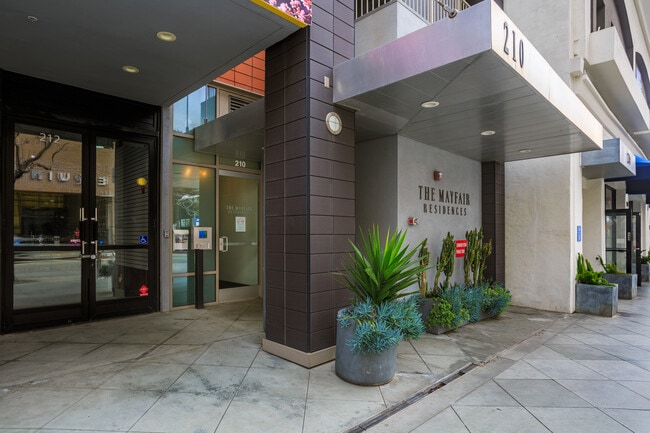 Mayfair Entrance - Mayfair Residences at Santa Monica Beach Apartments