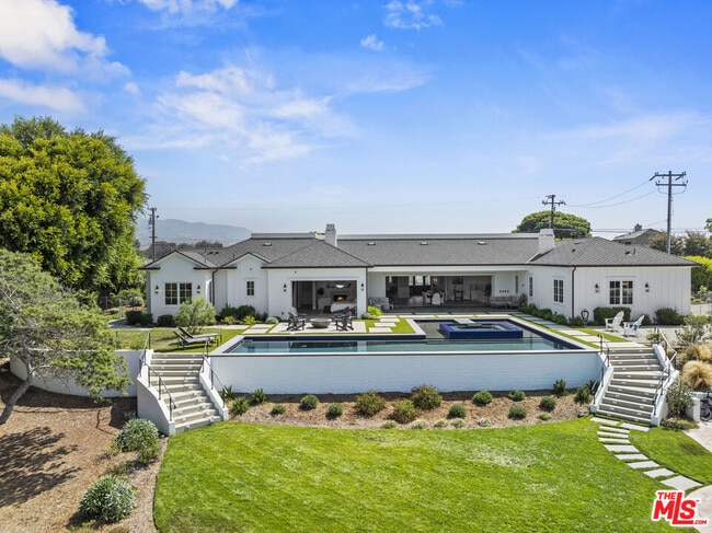 Photo - 6671 Dume Dr