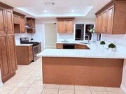 Photo - 660 Quince St