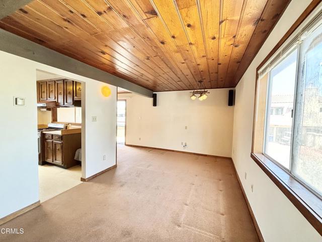 Photo - 106 Los Angeles Ave