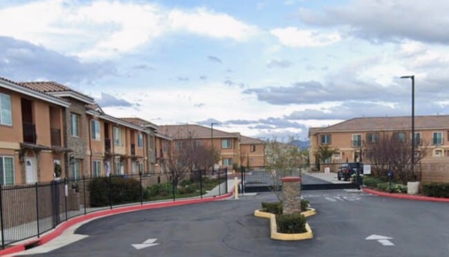 Building Photo - 16425 Arrow Blvd