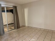 Photo - 419 E Sycamore St Apartment Unit E