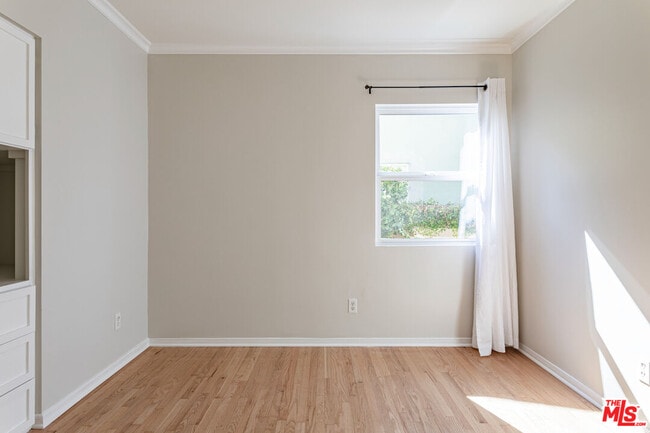 Photo - 2610 Griffith Park Blvd