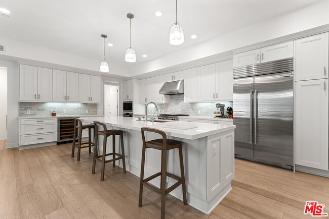 Photo - 12763 Shell Pl Unit 1